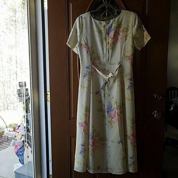 Jeffrey & Dara floral summer dress Sz. 10 - Picture 5 of 6